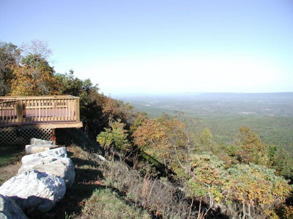 Cacapon State Park Lodge Бъркли Спрингс Екстериор снимка